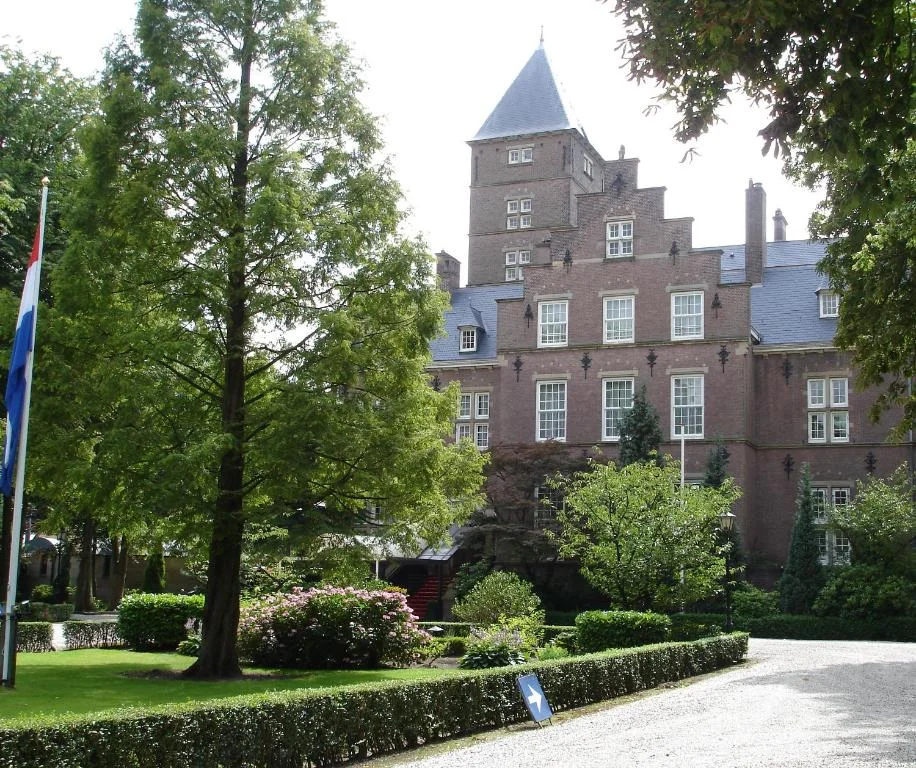 Kasteel de Wittenburg thumbnail 4