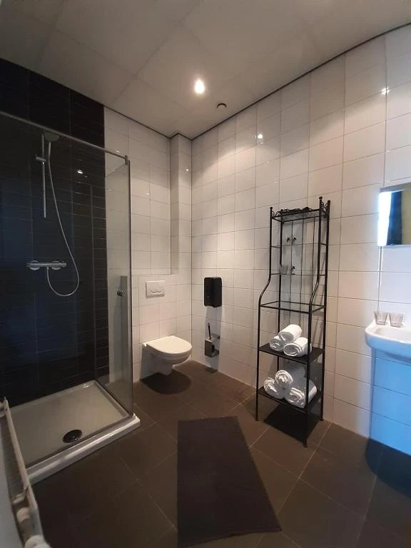 Hotel De Villa thumbnail 5