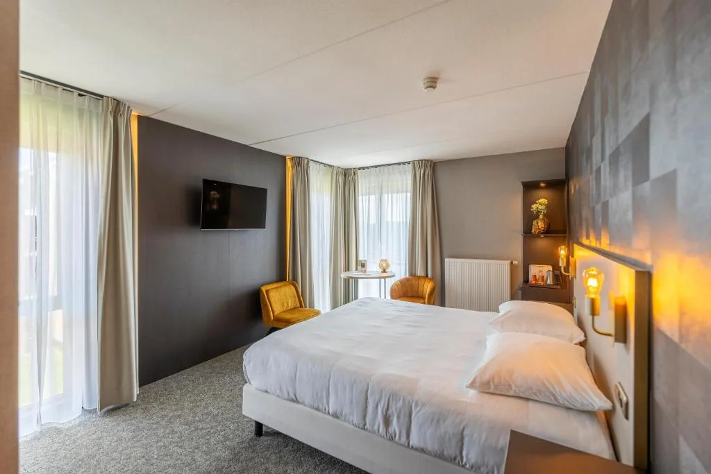 Parkhotel Horst thumbnail 3