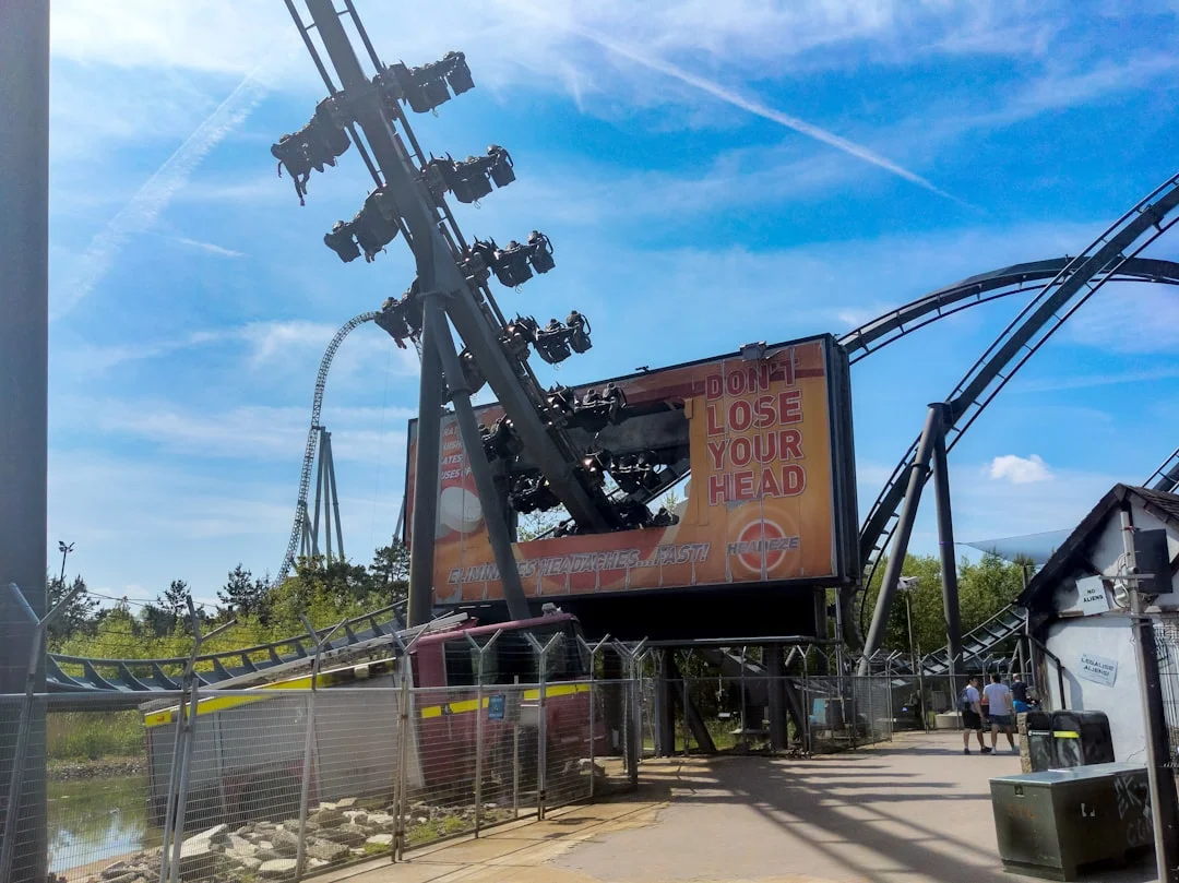 Toverland in 1 Dag: Routes, Wachttijden en Praktische Tips